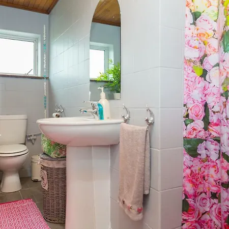 Πανσιόν Aloha House