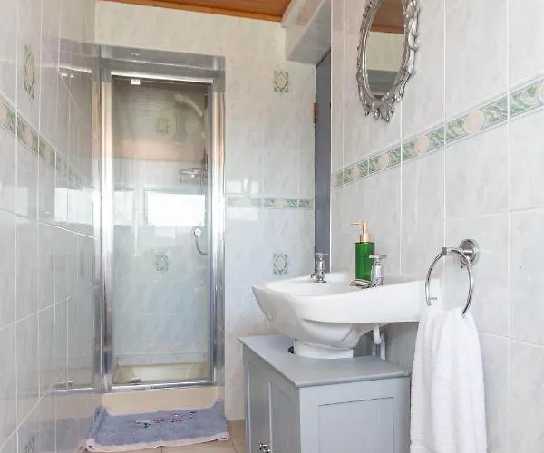 Aloha House Гостевой дом *