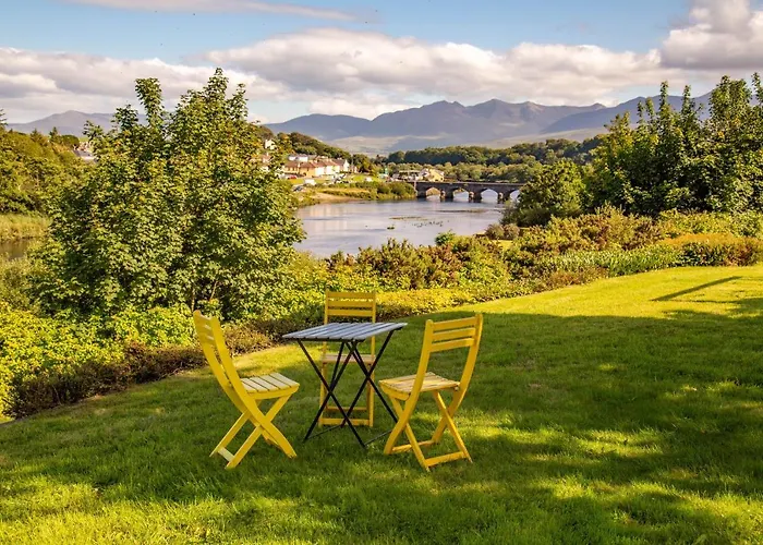 Guest house Aloha House *