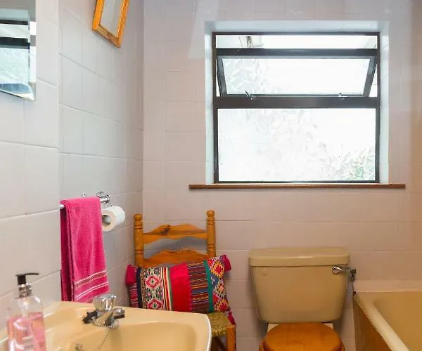 Aloha House * Киллорглин